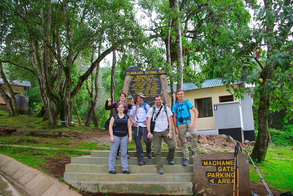 Kilimanjaro-besteigung-tag1 (1) Es geht los