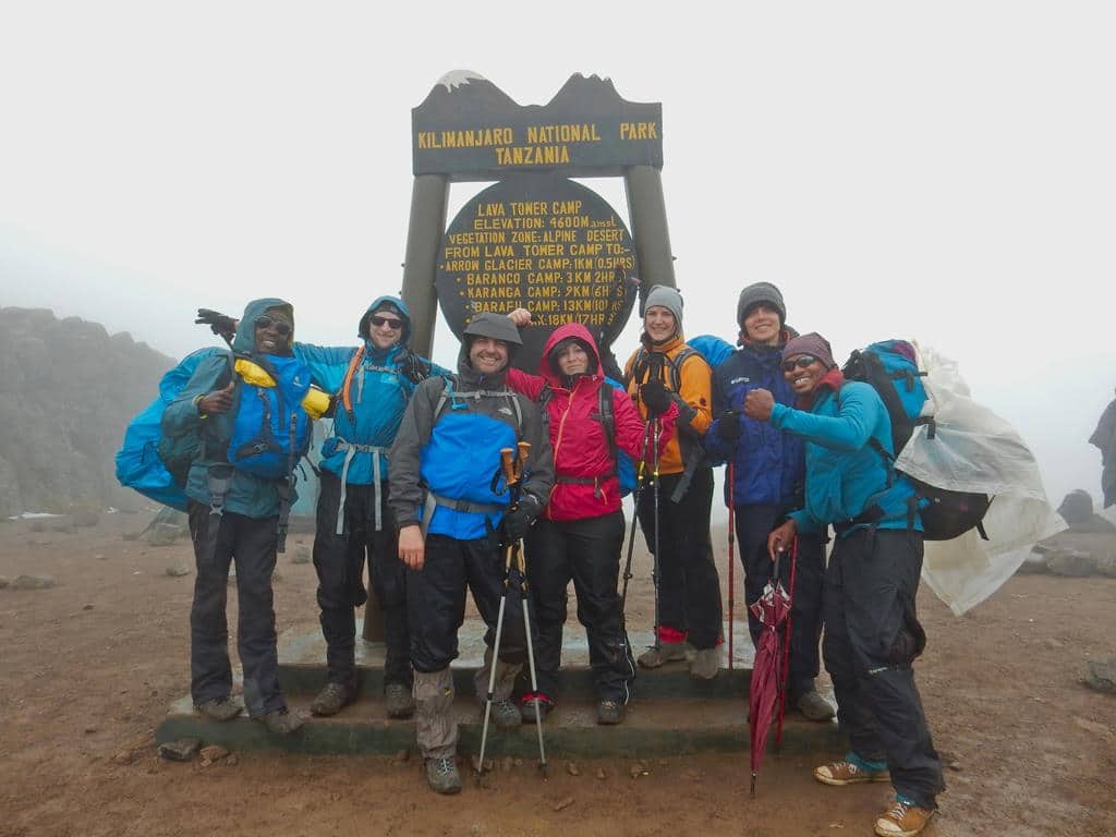 Kilimanjaro-trekking-tag3 (6) Gruppenbild am Lava Tower Camp