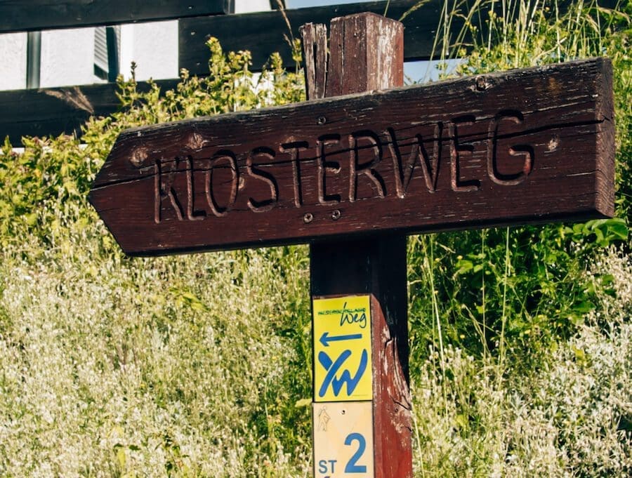 Wanderweg-Beschriftung Wanderbeschriftung Weserbergland-Weg