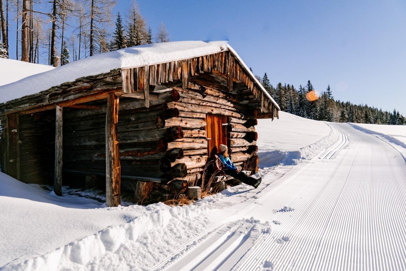 Rast-Winterlandschaft-Osttirol Berghütte am Dorfberg