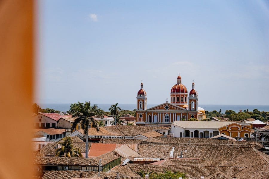Nicaragua-Granada12_4_11zon Blick über die Dächer Granadas von der Kirche
