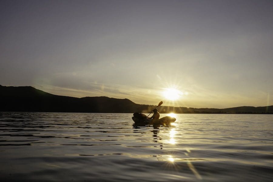 Packraft-Bayern-Lisa_Abenteuermomente38 Zum Sonnenuntergang auf dem Kochelsee paddeln
