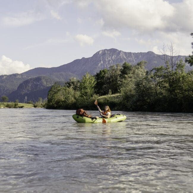 Packrafting auf der Loisach in Bayern