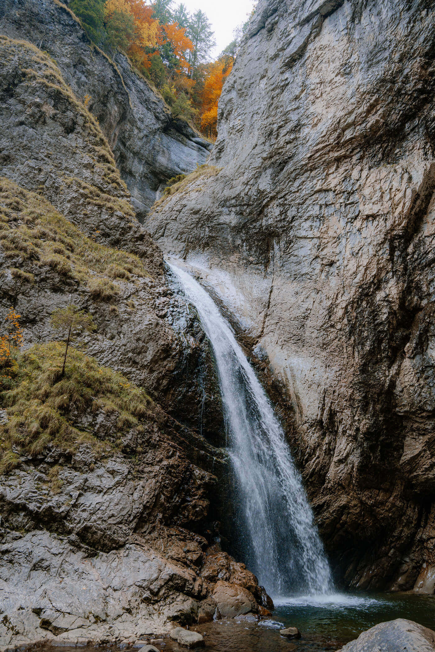 2025-10-13-Flühli-Chessiloch19 Chessiloch Wasserfall